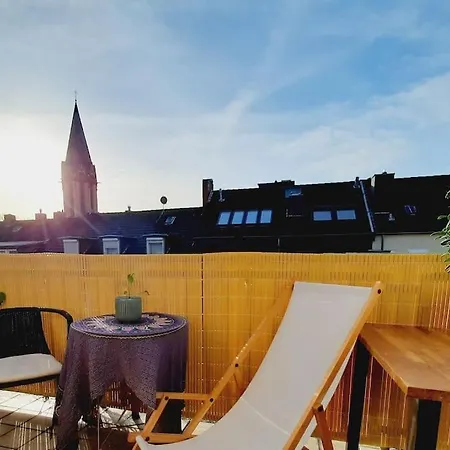 Apartment Ueber Den Daechern Duesseldorfs *